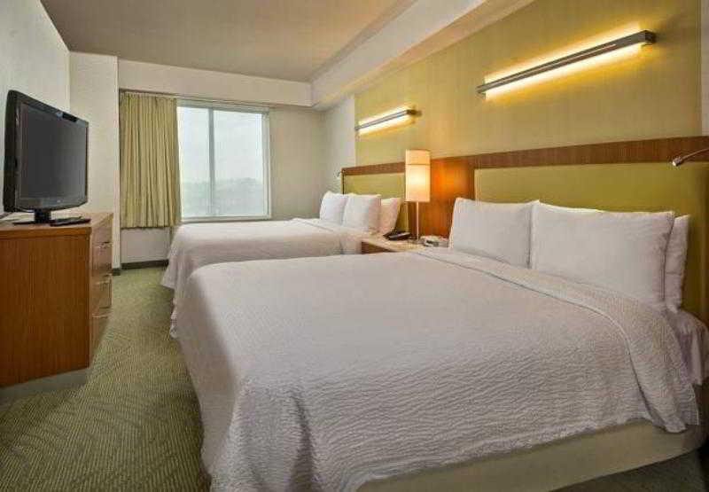 Springhill By Marriott Laguardia Airport 3* Nova York