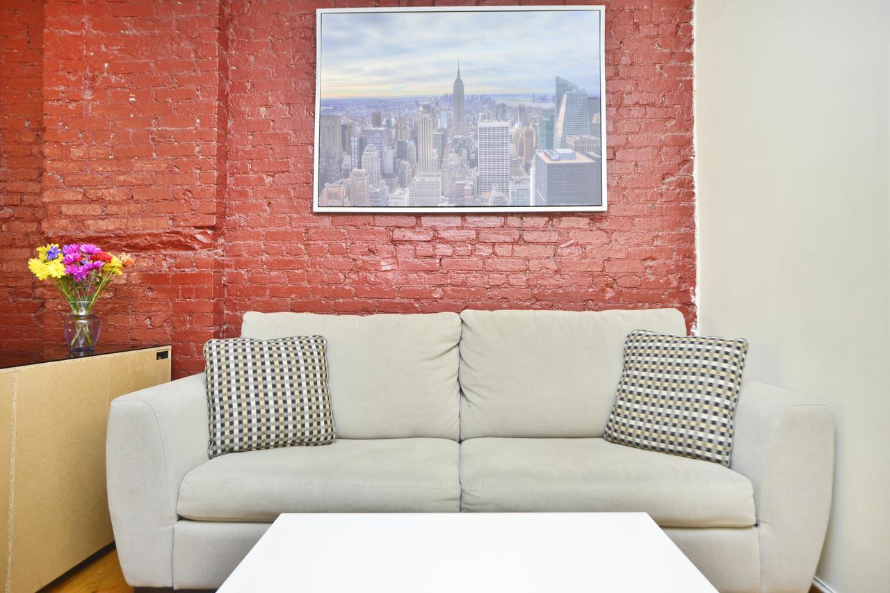 Upper East Suites Apartment *