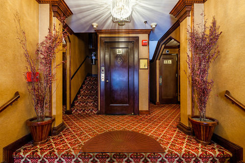 31 Extended Hotel