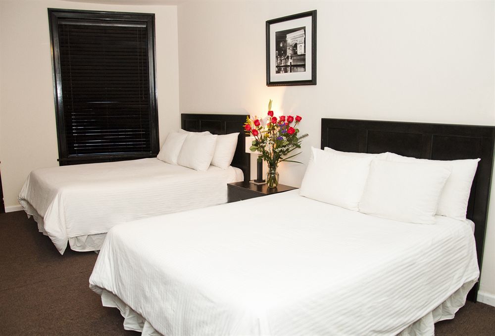 Royal Park Albergue *