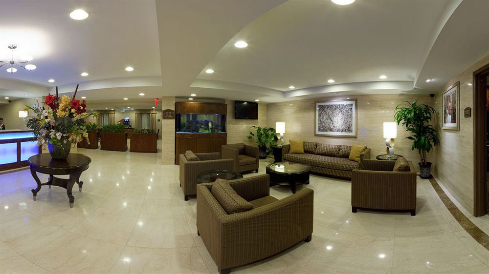 Hotel Holiday Express Maspeth By Ihg New York