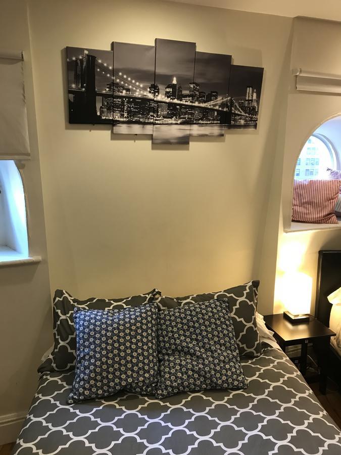Manhattan Studio Apartment