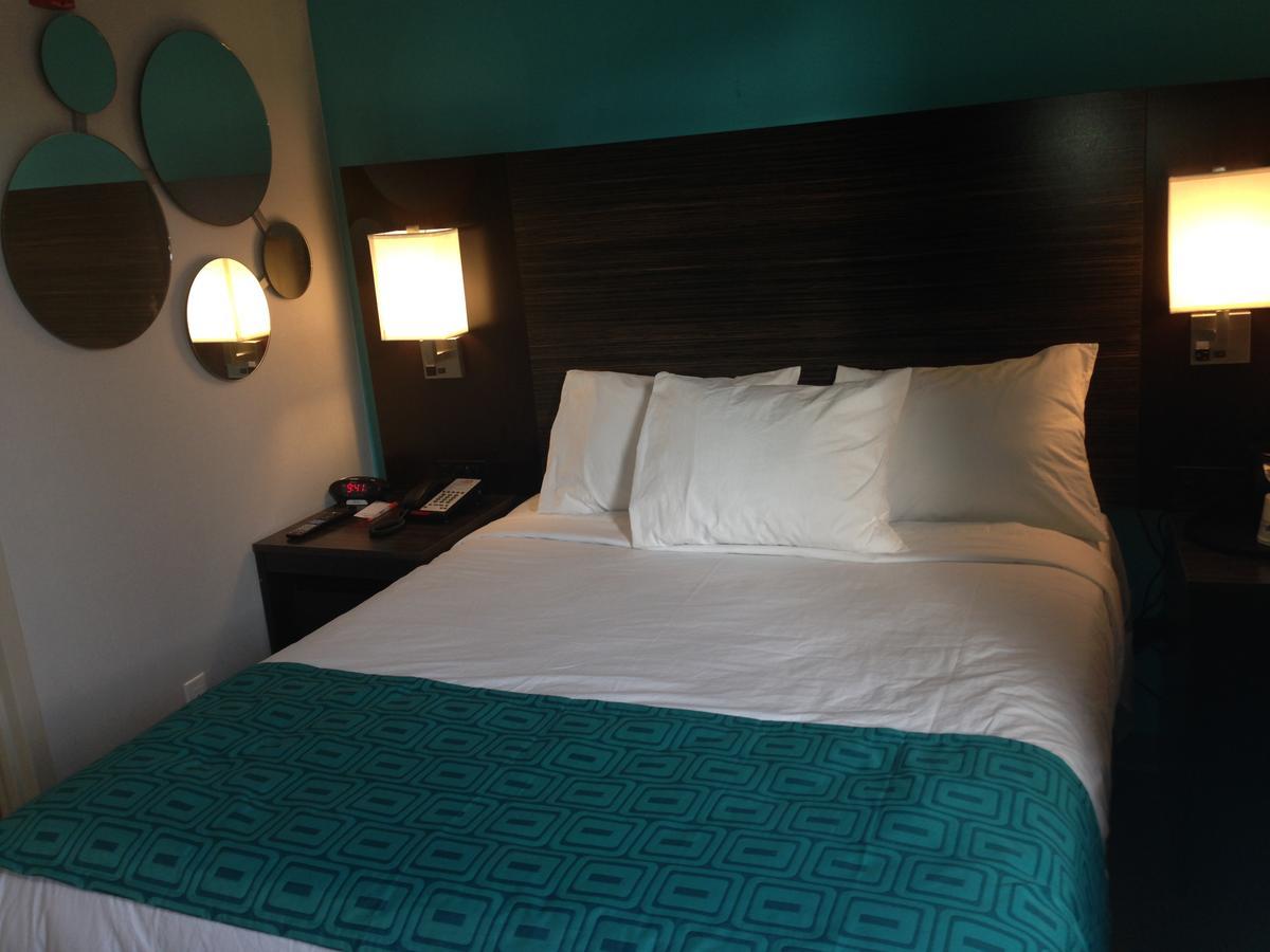 Rockaway Hotel 3*