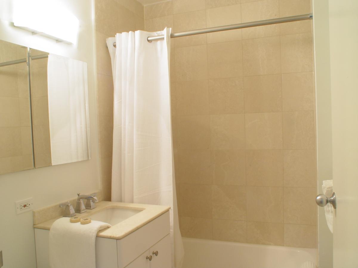 Midtown West Suites At 48th Street And Times Square Apartment *