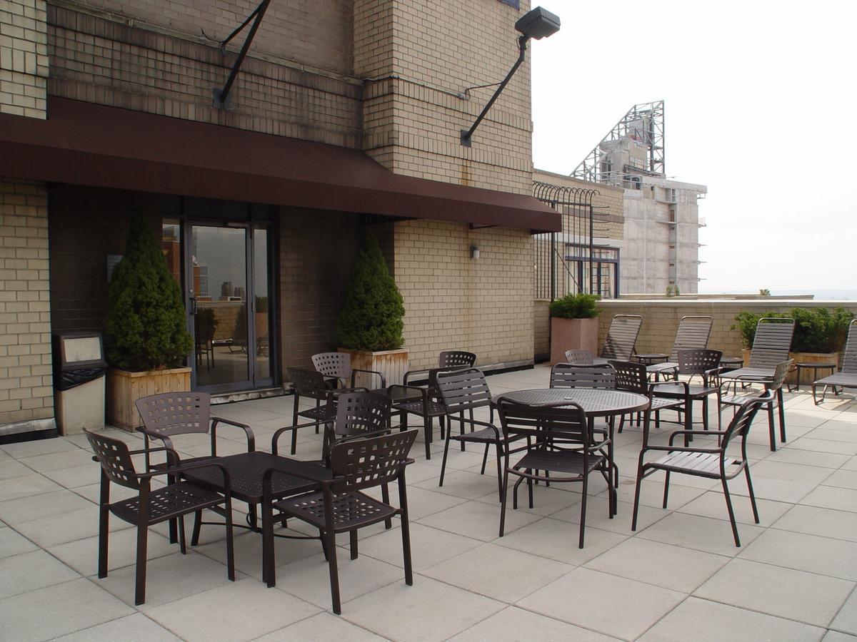 Apartment Midtown West Suites At 48th Street And Times Square New York
