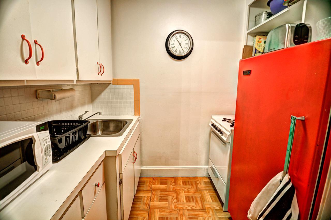 Chelsea Art Hostel New York