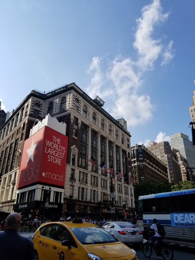 Broadway * New York