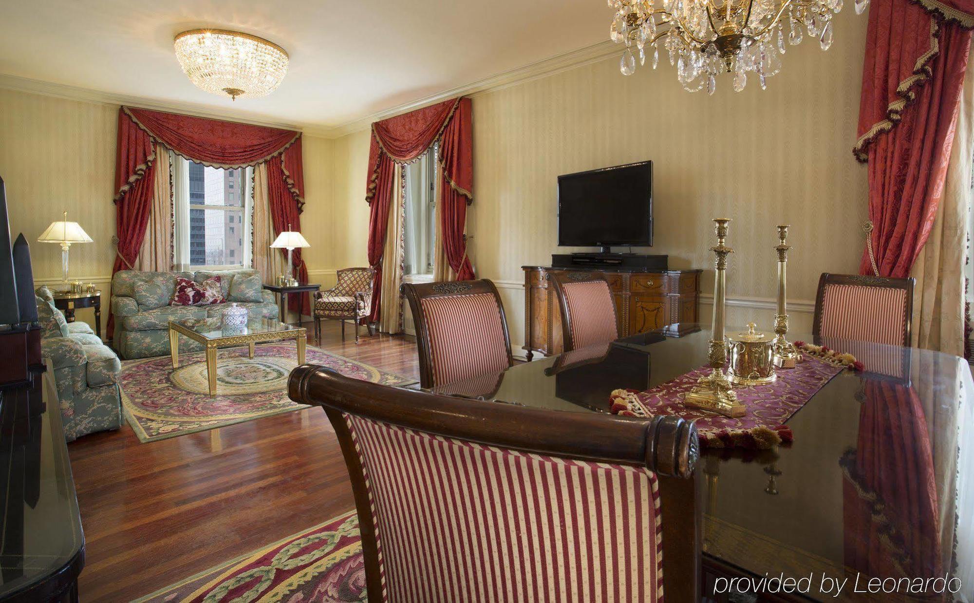 The Towers Of The Waldorf Astoria Hotel New York