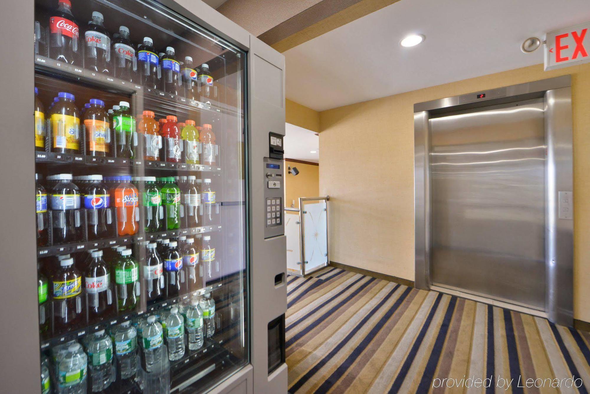 Hotel Express Laguardia Airport, An Ihg New York