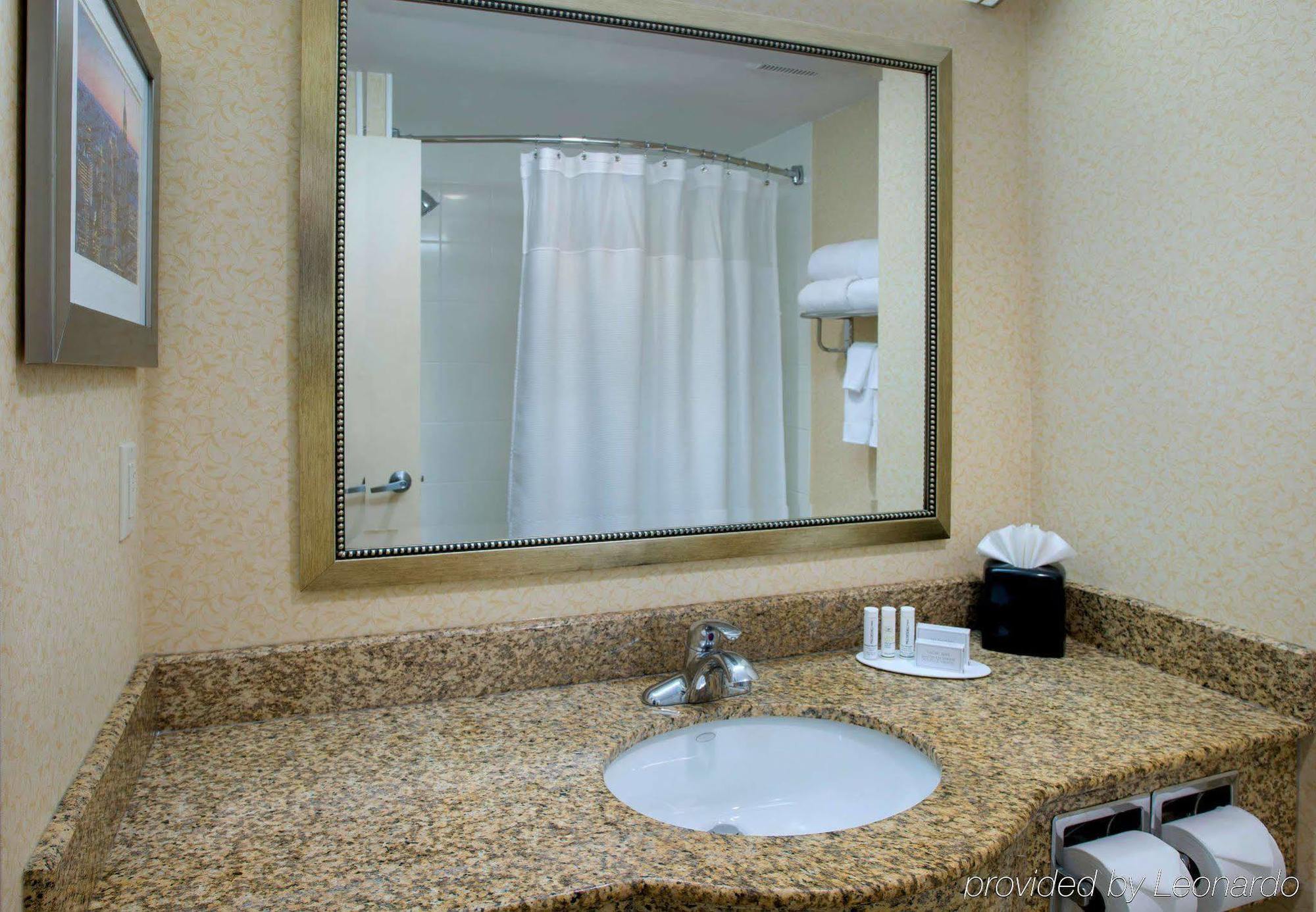 Fairfield By Marriott Laguardia Airport/astoria 3* New York