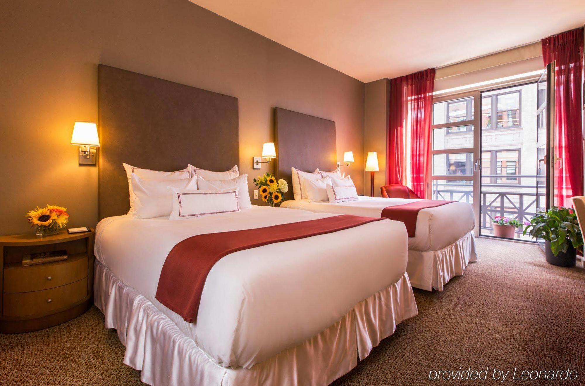 Giraffe By Library Collection Hotel 4*