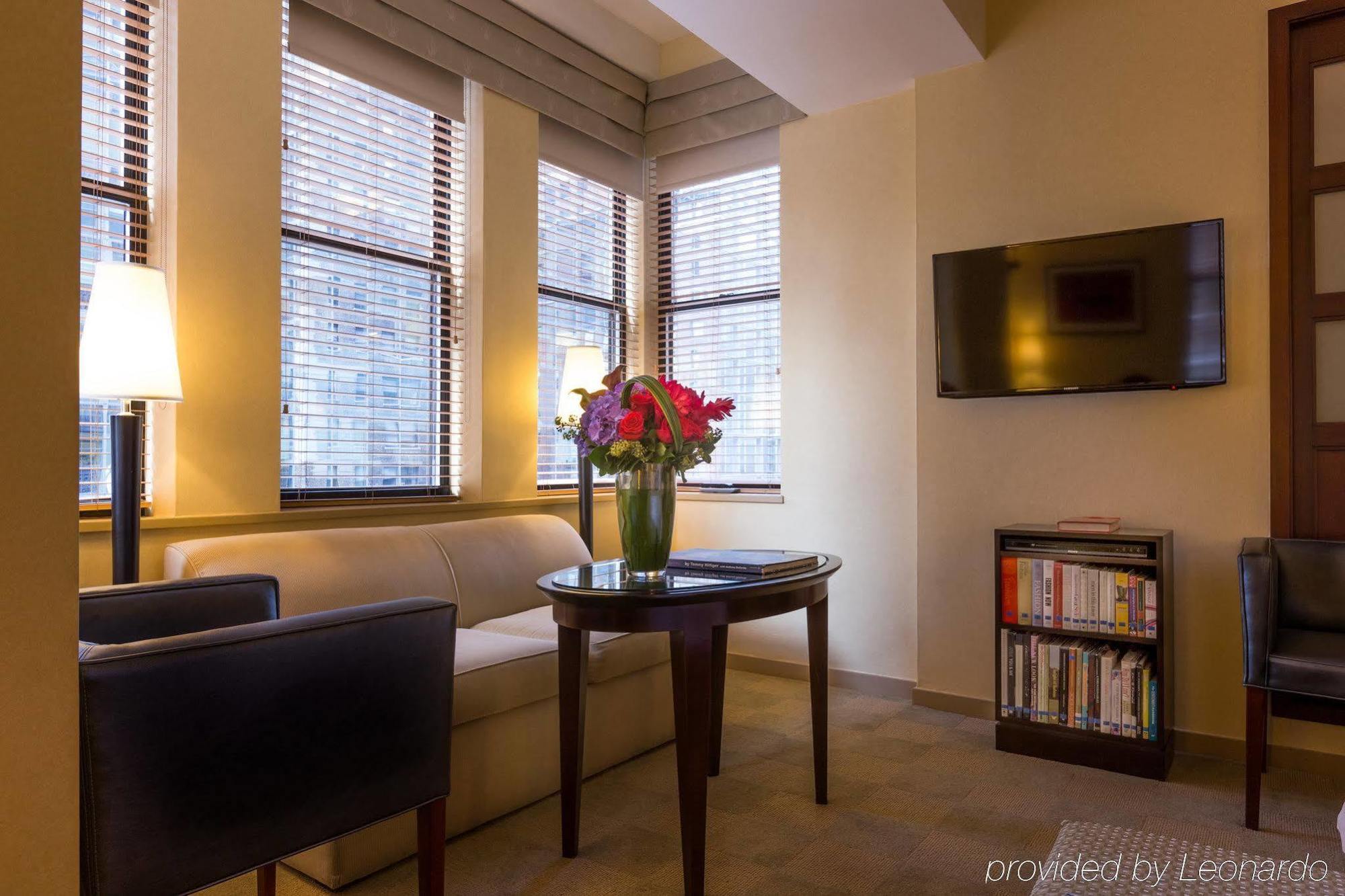 Hotel Library By Library Collection 4*