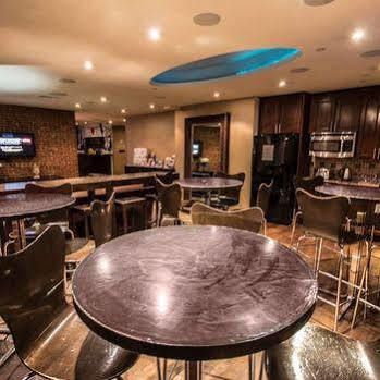 Broadway Hotel&hostel Hostel