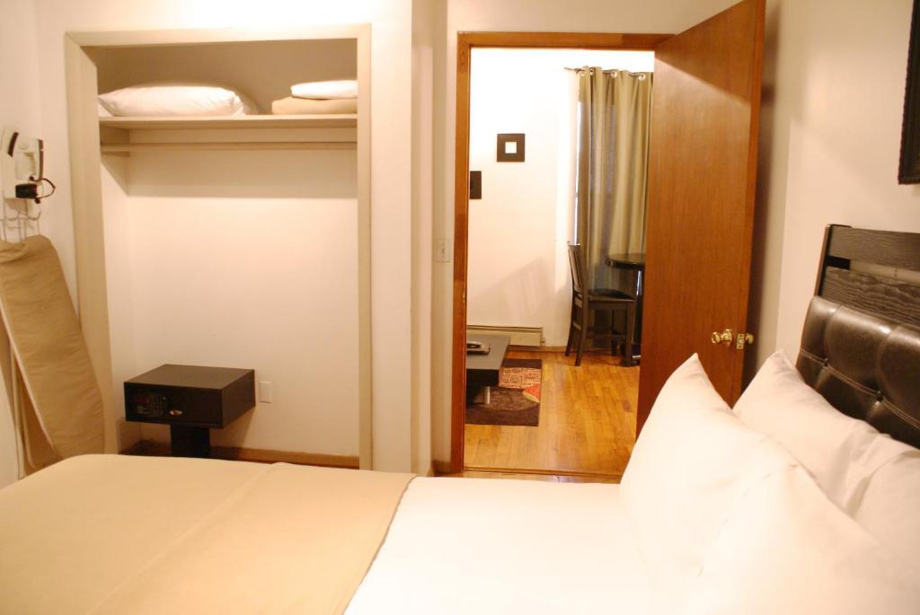 Off Soho Hotel 2*