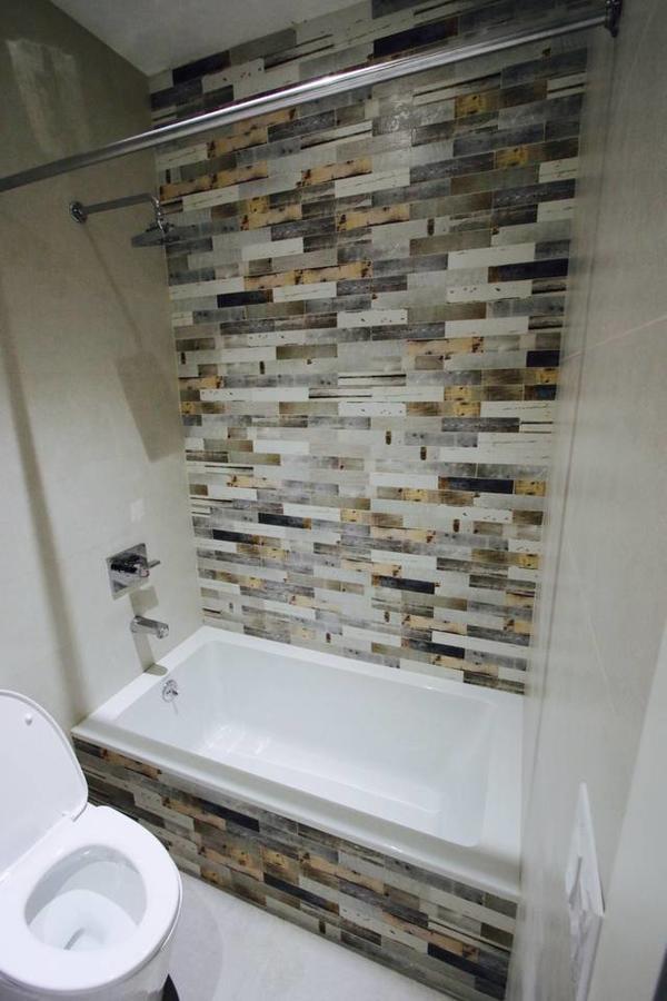 688 Washington Avenue Apartment *