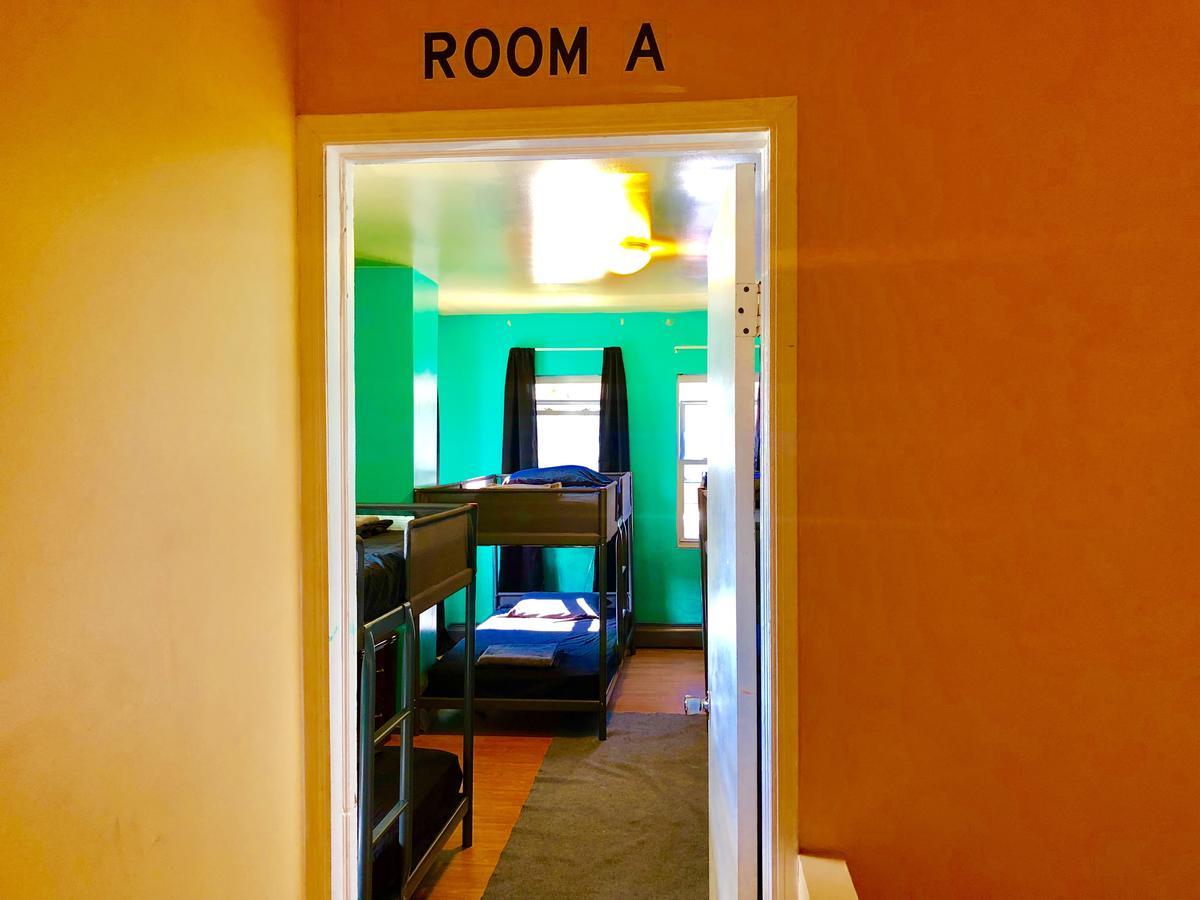 Funky Buddha Albergue *