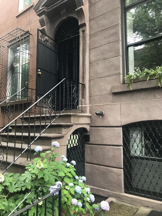 Clinton Hill Apartment *