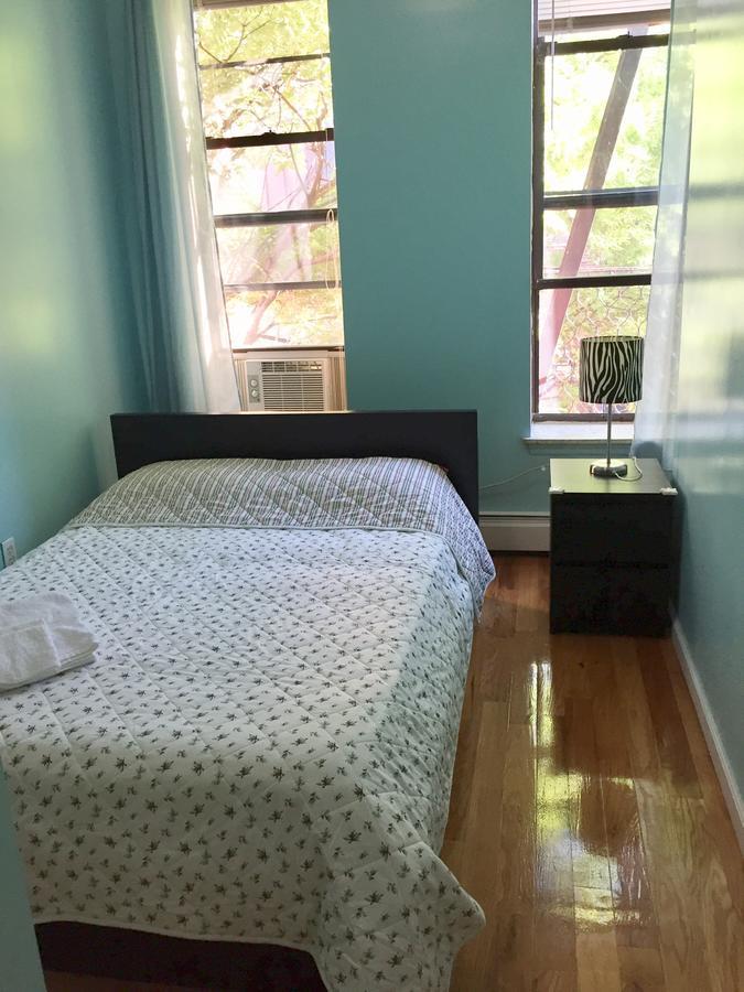 Apartment Manhattan 4 Bedroom Apt Upper East Side