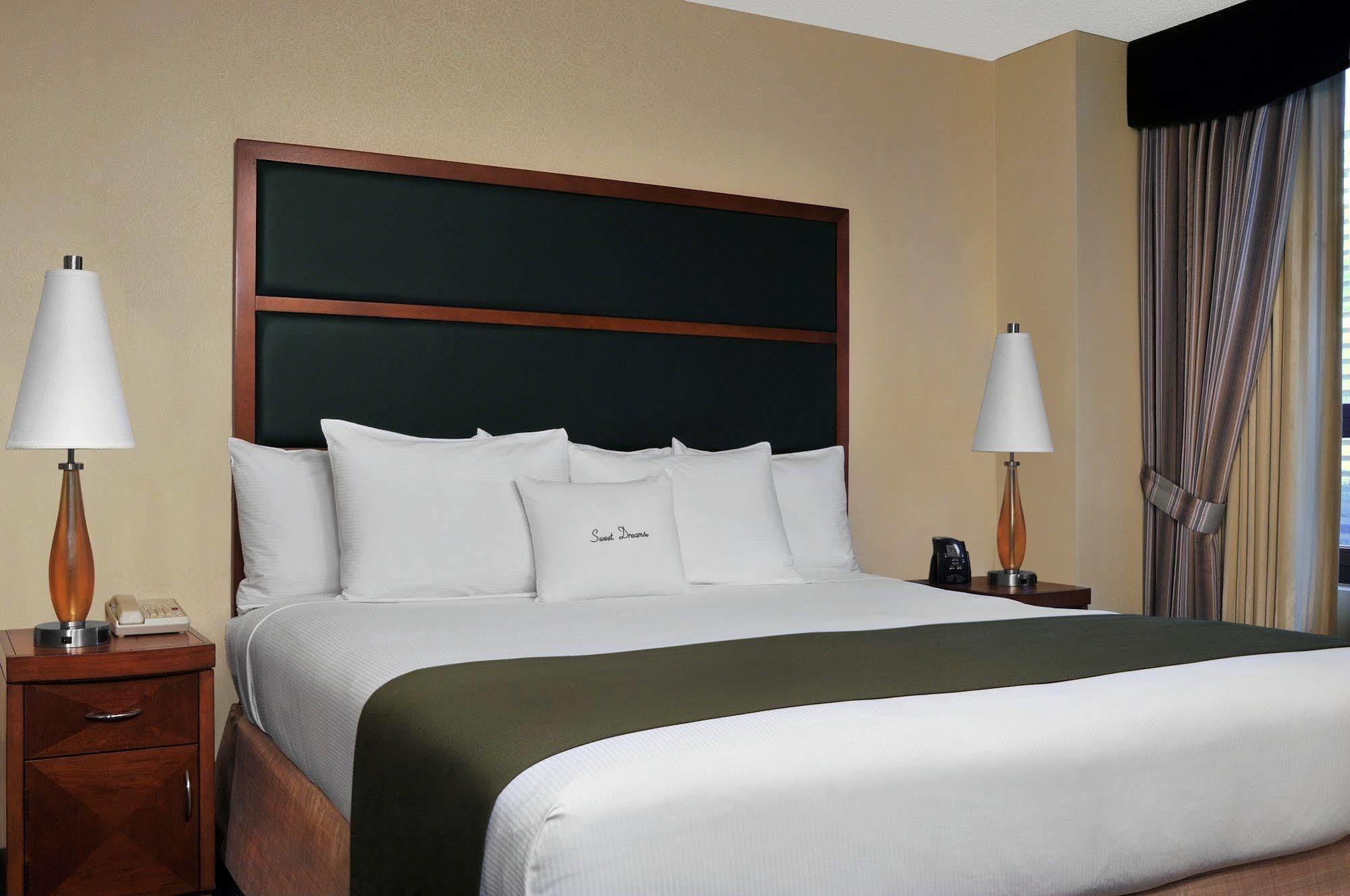 Doubletree By Hilton Nyc - Times Square Hotel New York