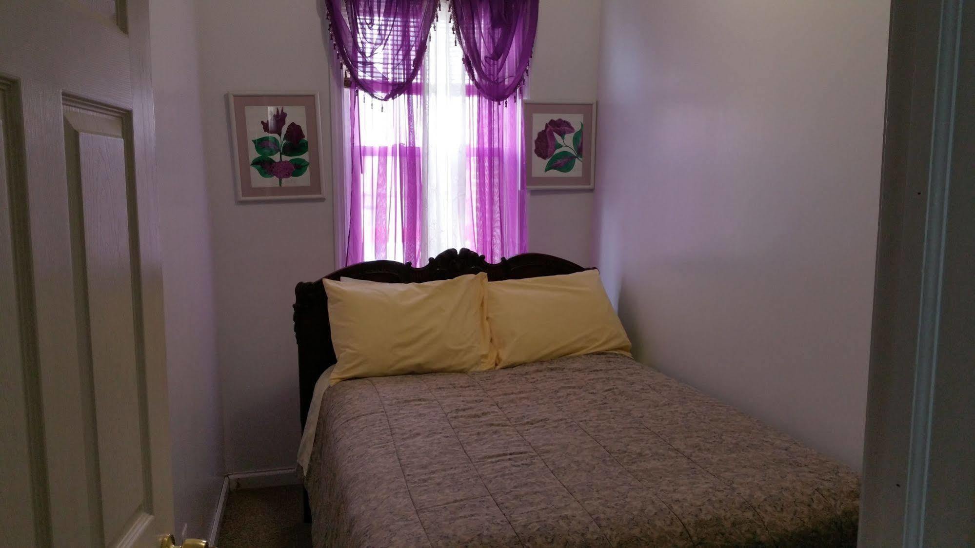 Delz Bed & Breakfast * Nova York