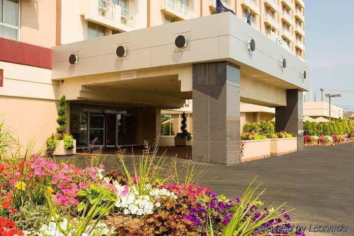Doubletree By Hilton Jfk Airport 3* New York