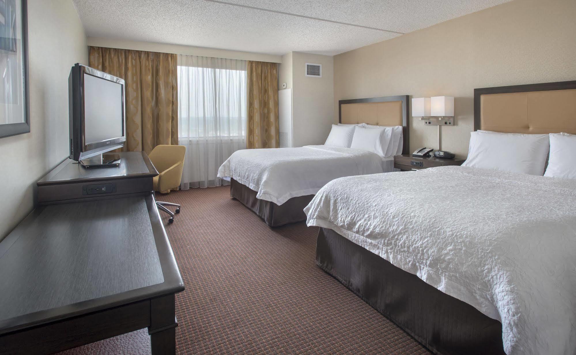 Hampton Ny-jfk Hotel