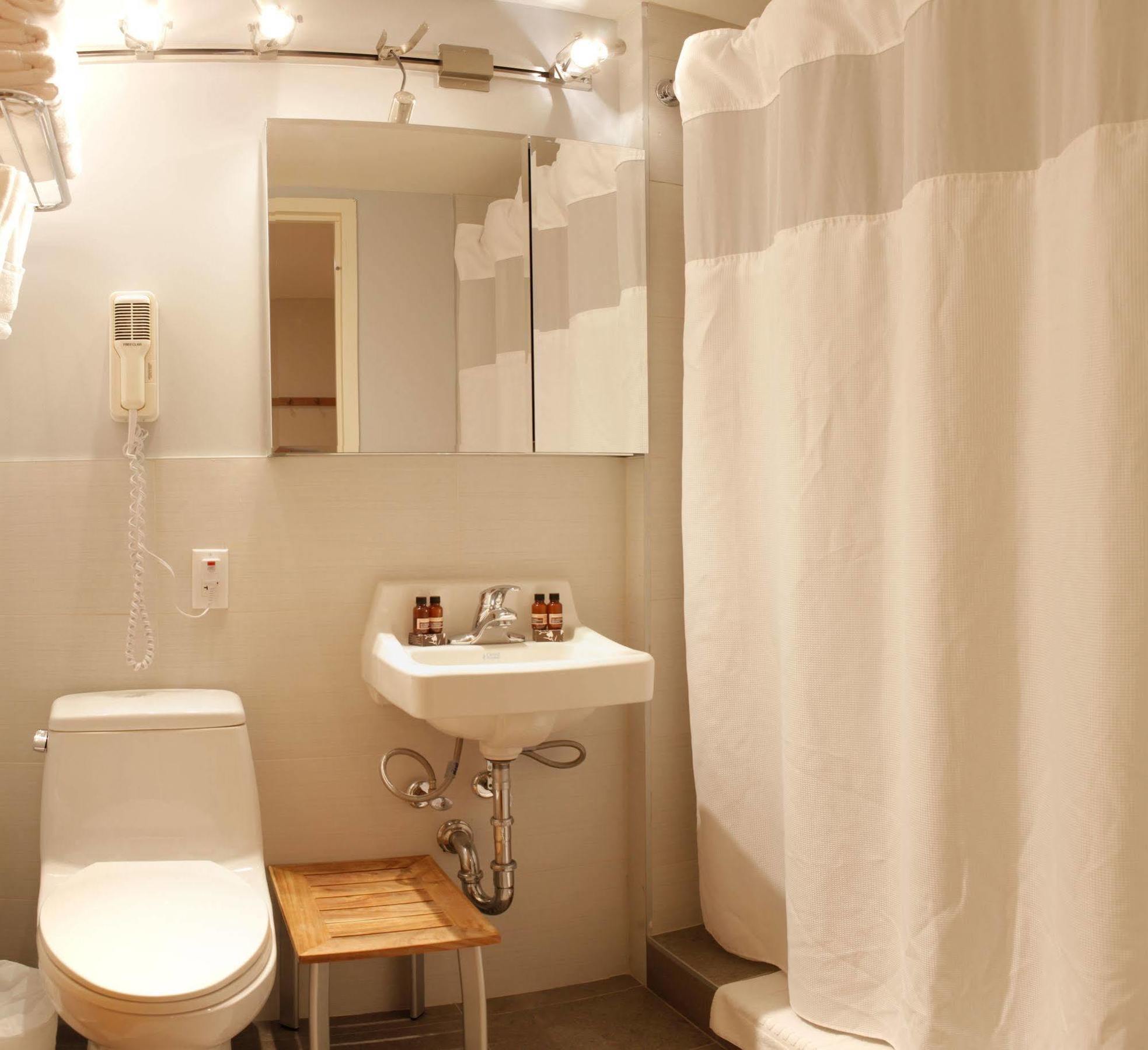 Sanctuary Nyc Retreats Casa de hóspedes 4*