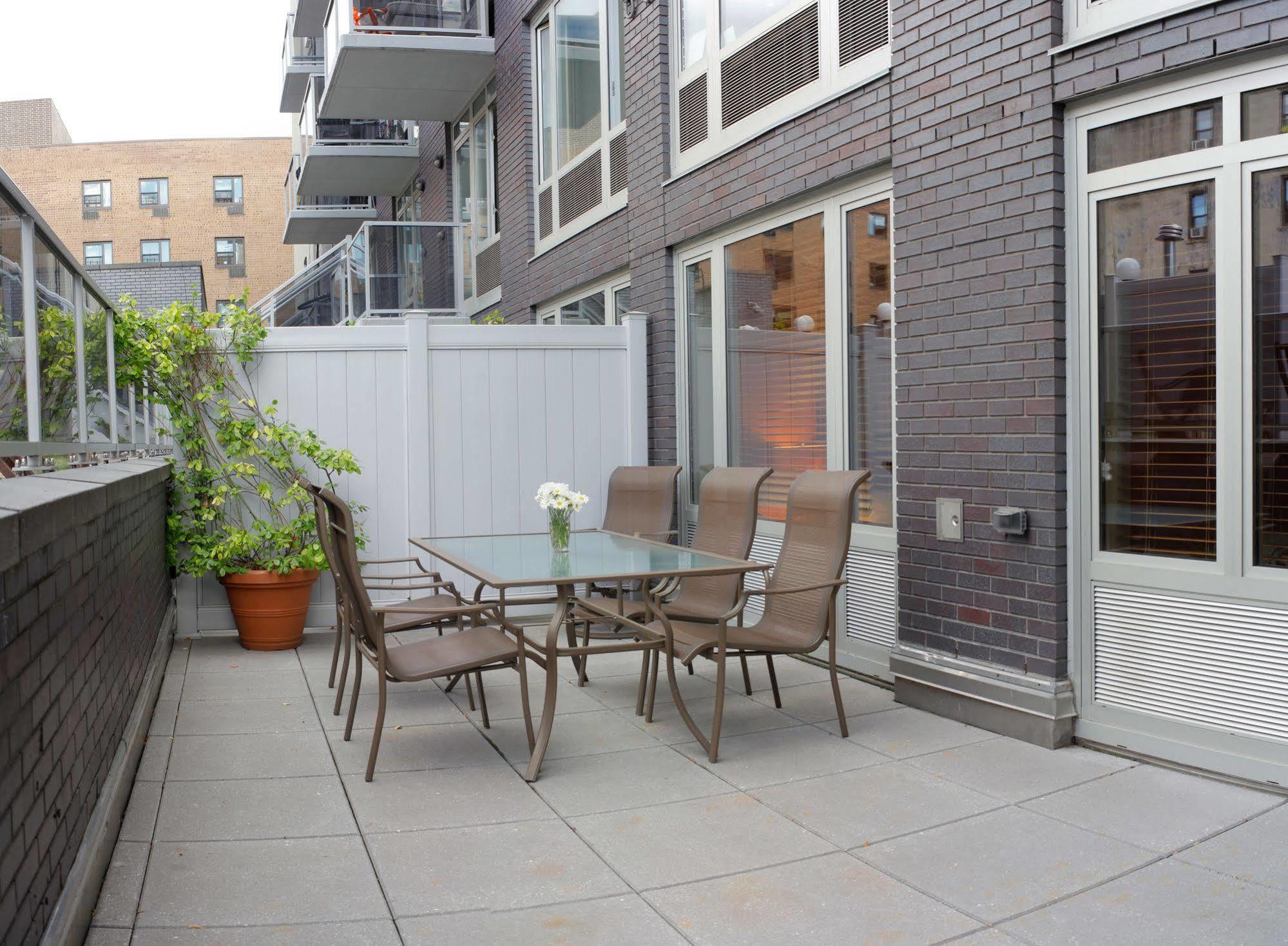 Sanctuary Nyc Retreats 4*