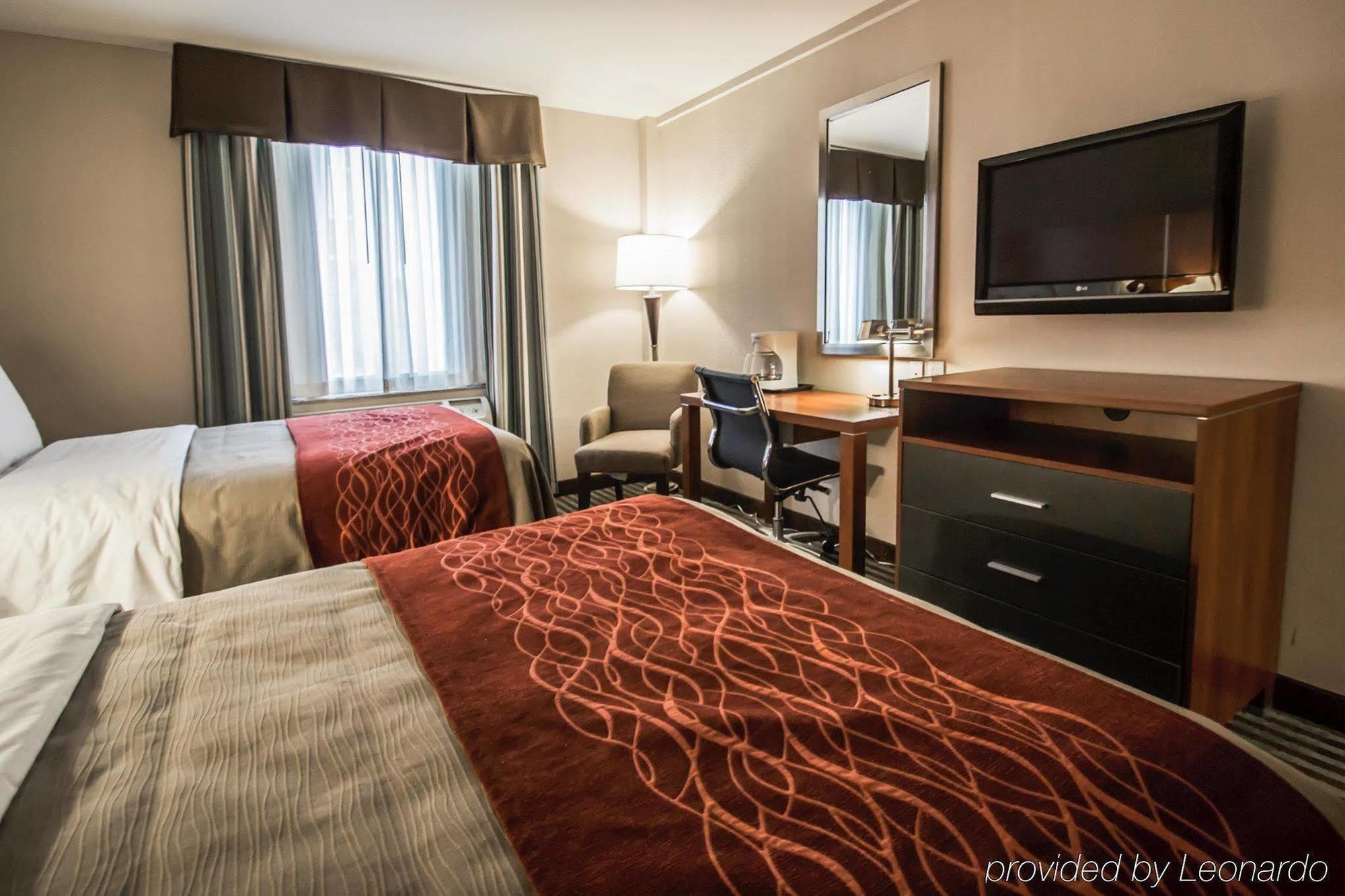 Prince Flushing Hotel 2*