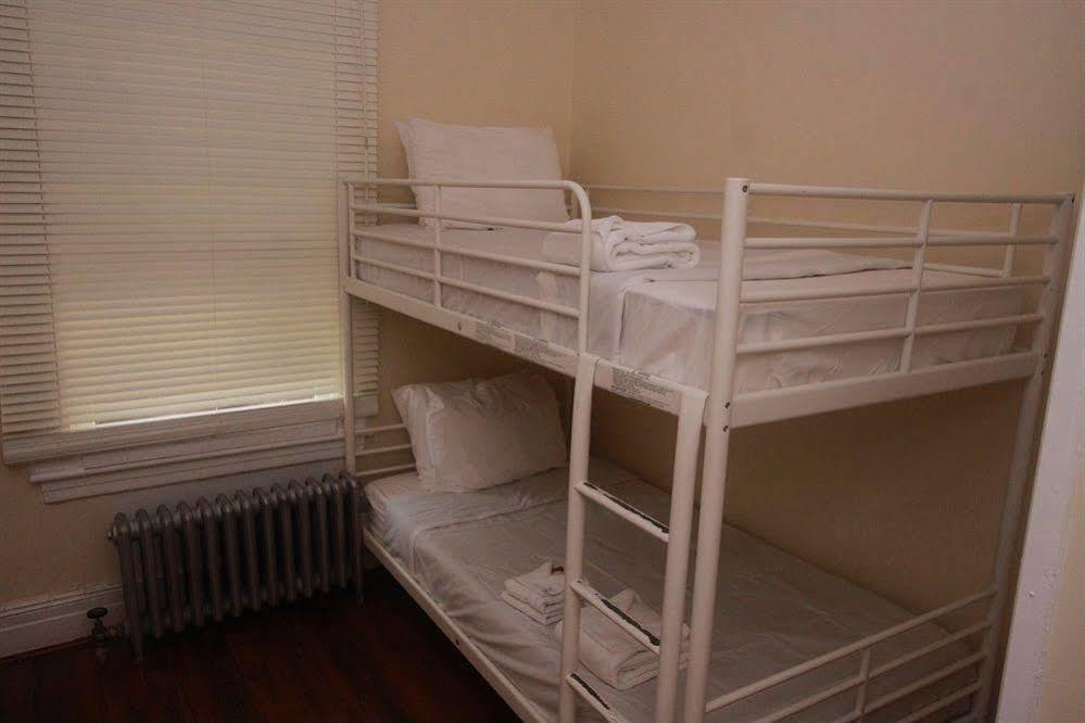Room945 2* New York