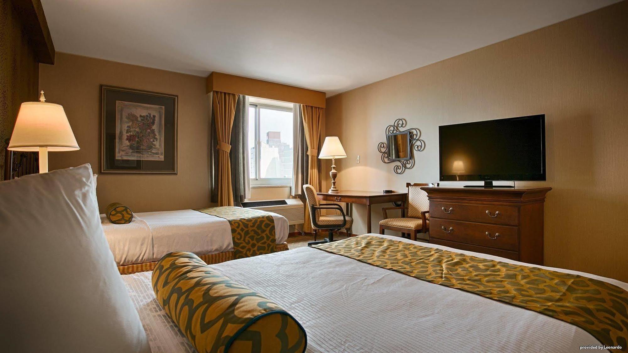 Hotel Western Queens Court 3*