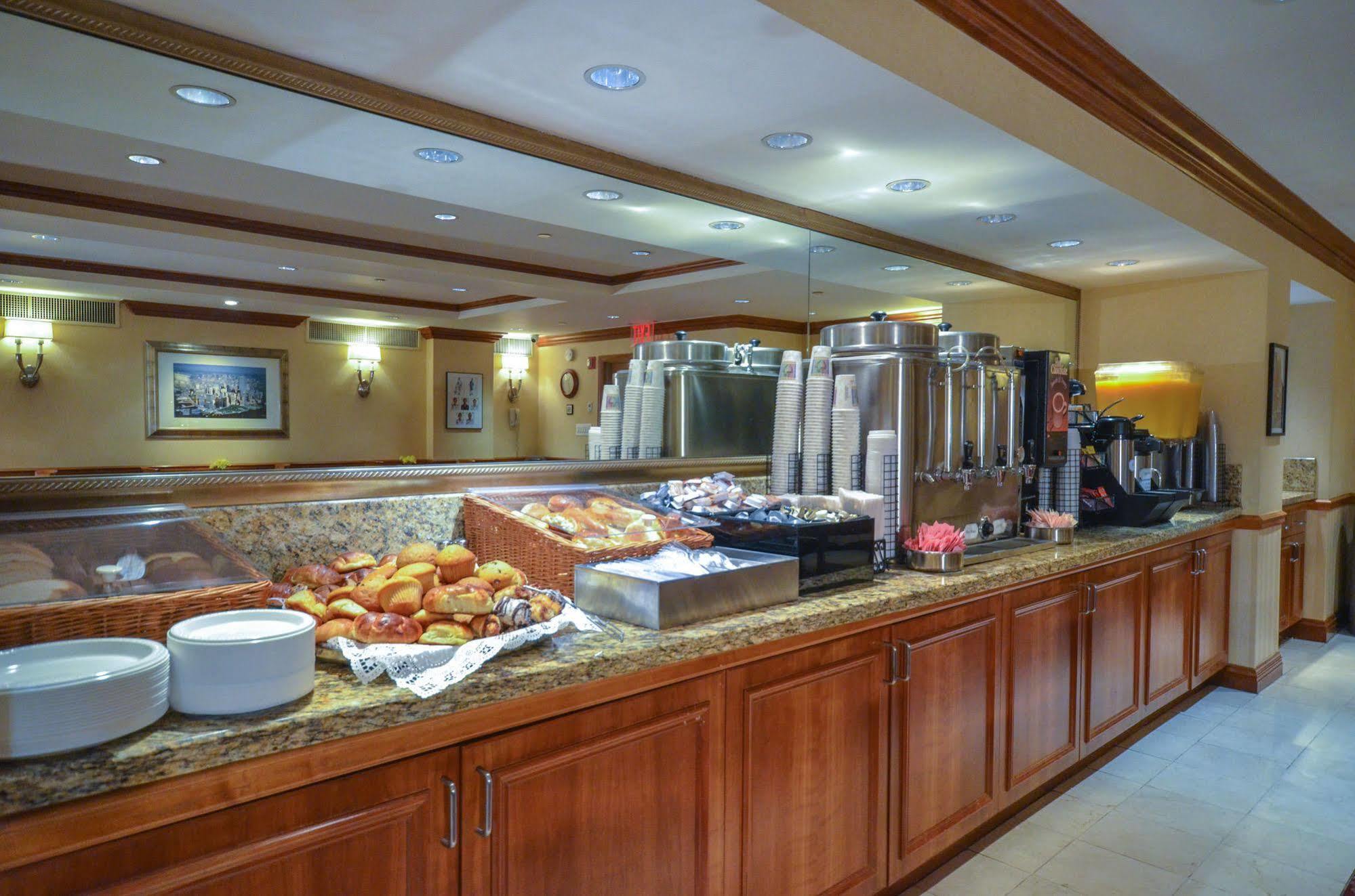 Hotel San Carlos 4*