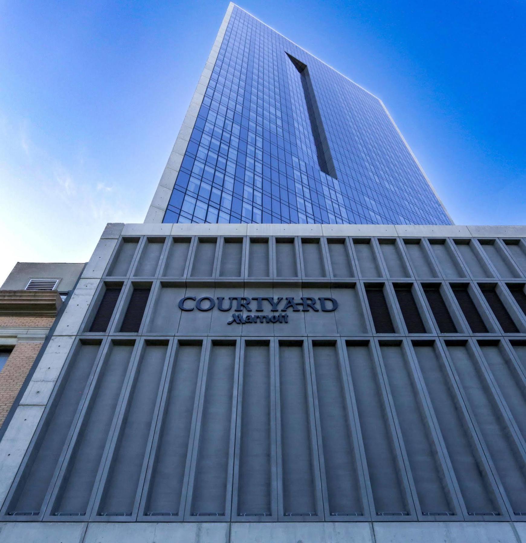 Hotel Courtyard By Marriott Long Island City/new York Manhattan View 3*