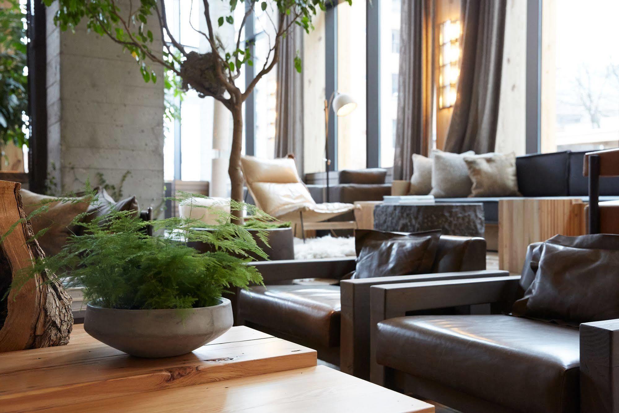 1 Brooklyn Bridge 5* New York