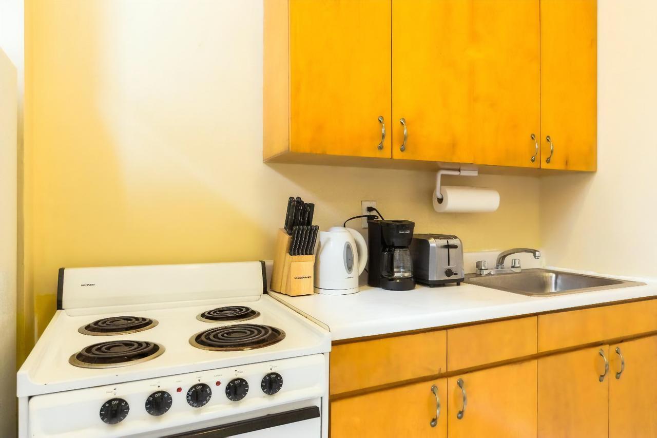 2 Bdr In The Center Of Times Square 42nd St Apartment *