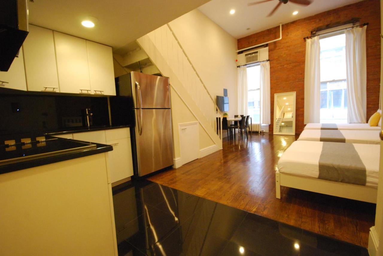 Broadway Apartment *