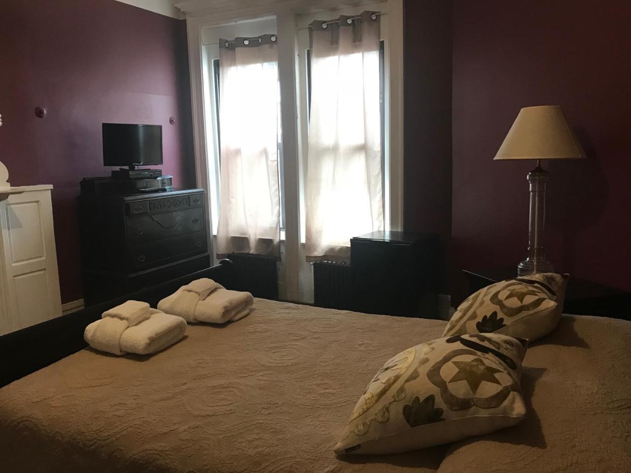 The Melva Guest house New York
