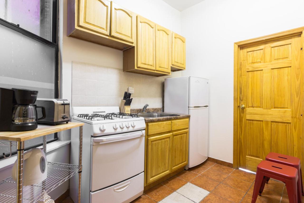 Apartment Spacious Apt Close To 9Th Avenue *