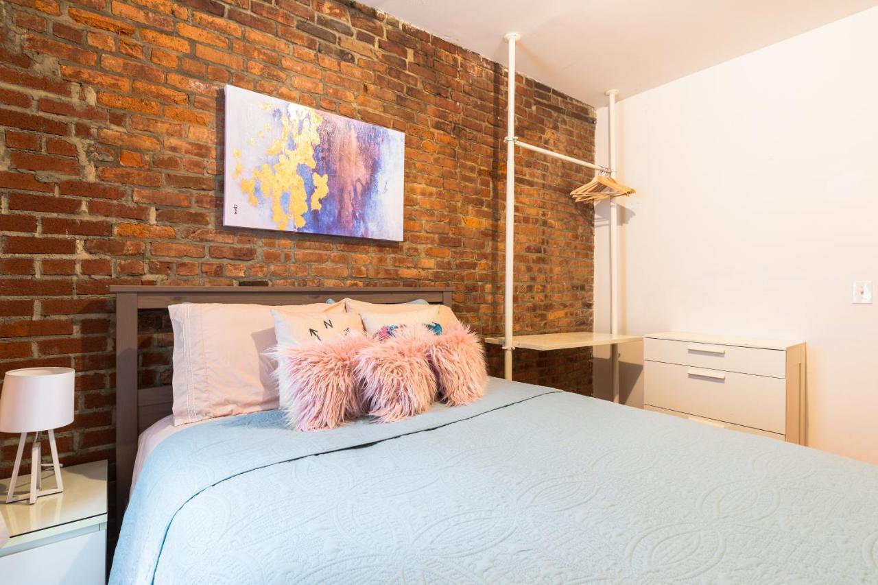 Spacious Apt Close To 9Th Avenue New York