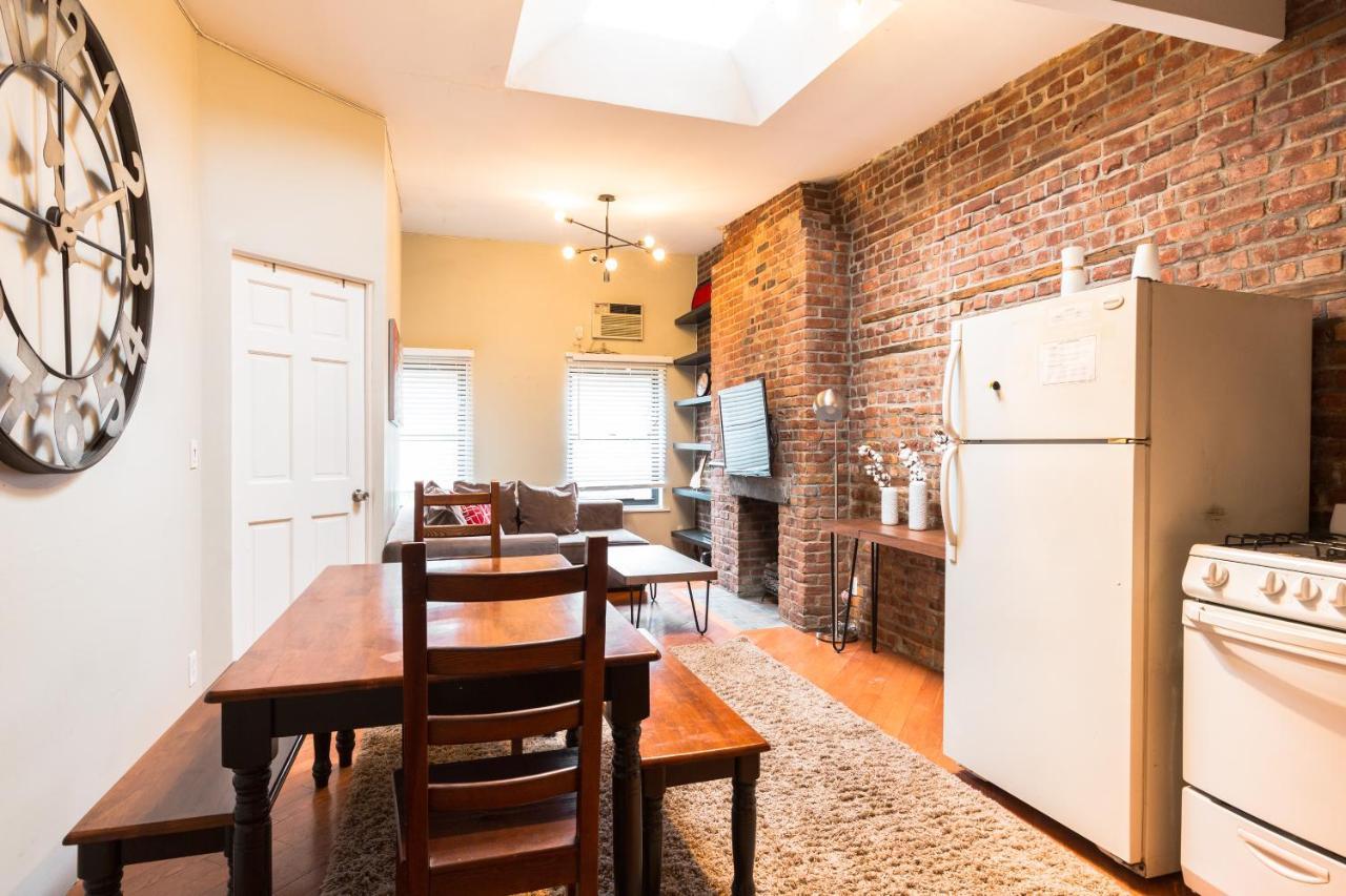 Spacious Apt Close To 9Th Avenue * New York