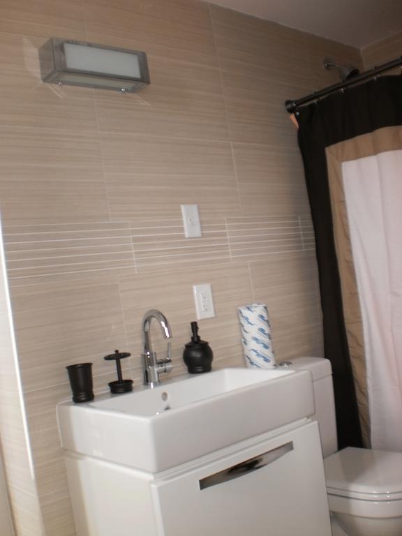Metro Hotel 3*
