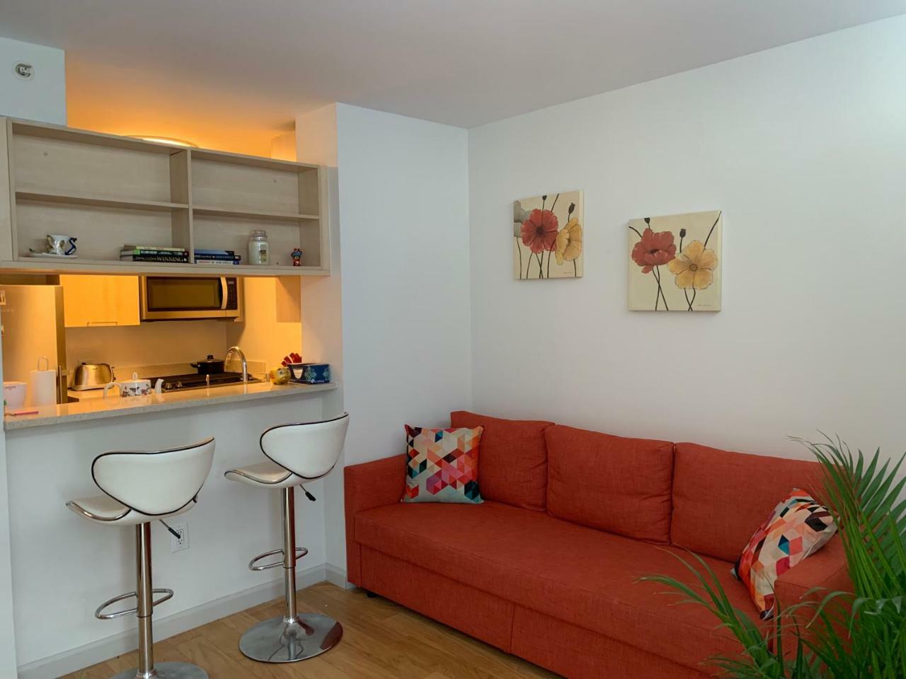 Columbus Circle Guest house