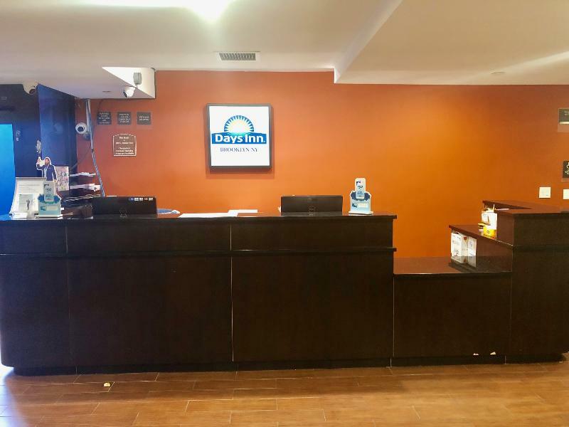 Days By Wyndham Brooklyn Borough Park 3*