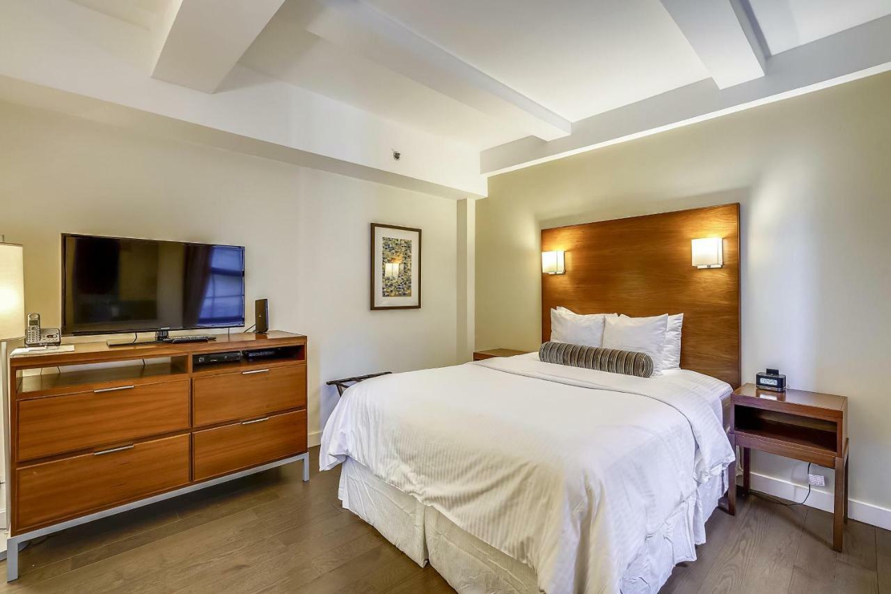 The Beekman Tower Apartment New York