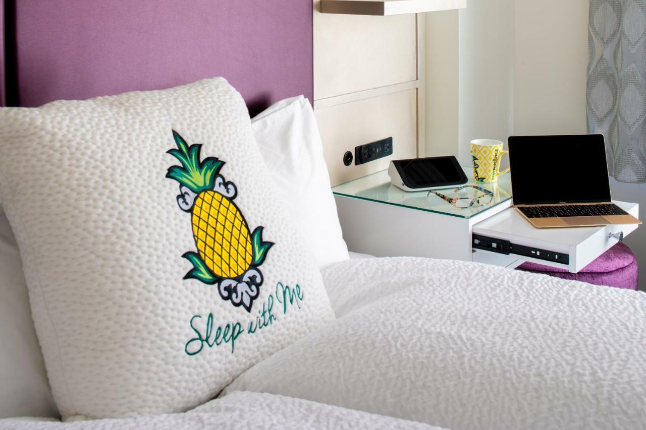 Staypineapple, An Artful Hotel, Midtown Nova York