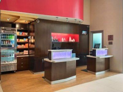 Courtyard By Marriott Manhattan / Soho Hotel