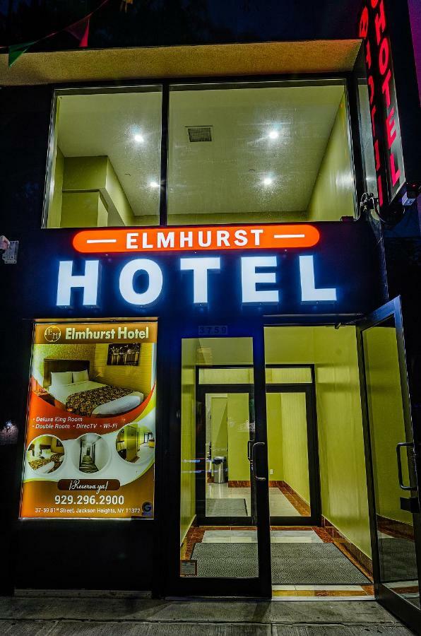 Elmhurst 3*