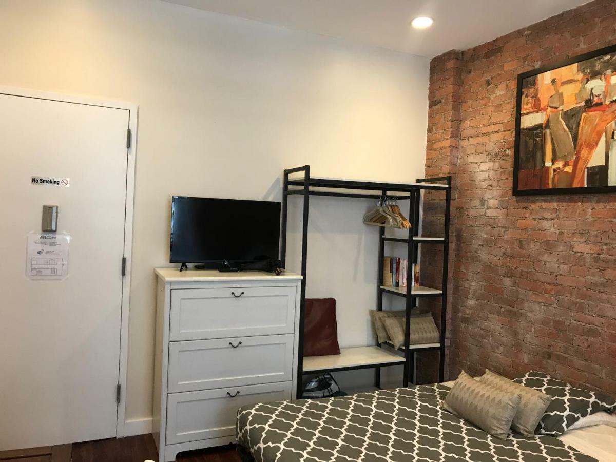 Manhattan Studio