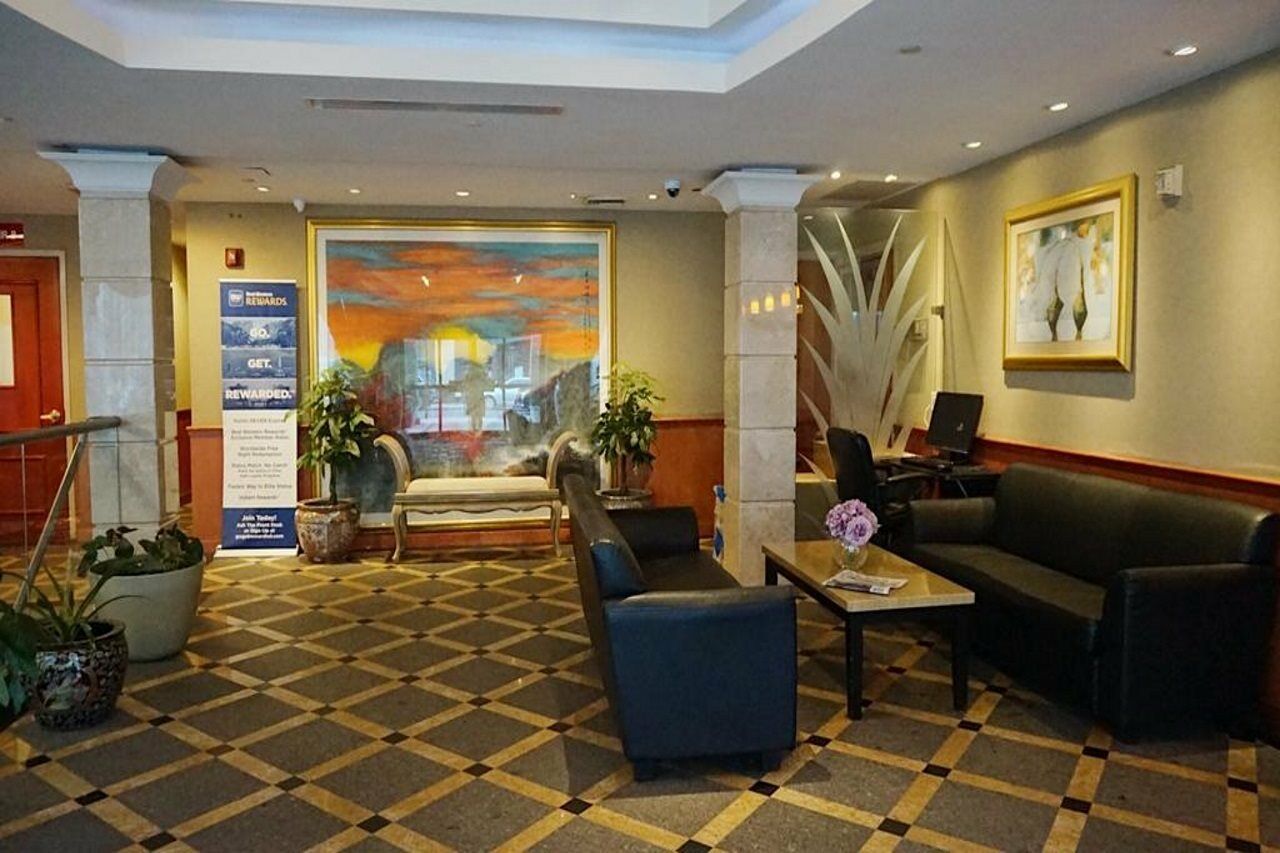 Western Queens Court Hotel New York