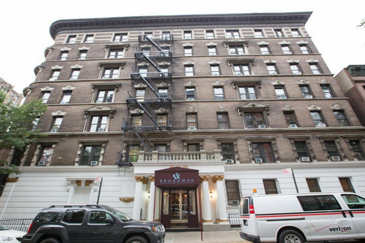 Broadway Hotel&hostel